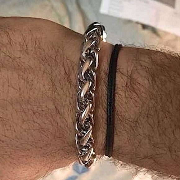 FOUR STAINLESS STEEL SILVER MINIMALIST BRACELET - Picture 4 of 7